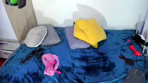 Snapshot of antofoxwbc chatting on 02-03-25, 01:52 Anto online show from 02-03-25, 01:52