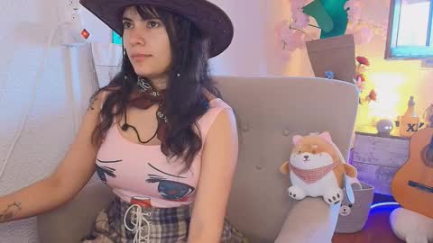 Snapshot of antofoxwbc chatting on 09-14-25, 01:10 Anto online show from 09-14-25, 01:10