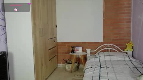 Snapshot of antofoxwbc chatting on 11-23-25, 12:54 Anto online show from 11-23-25, 12:54