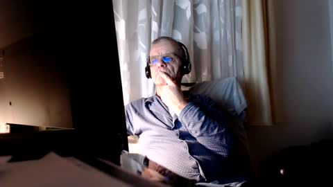 anton online show from 02-02-25, 10:06