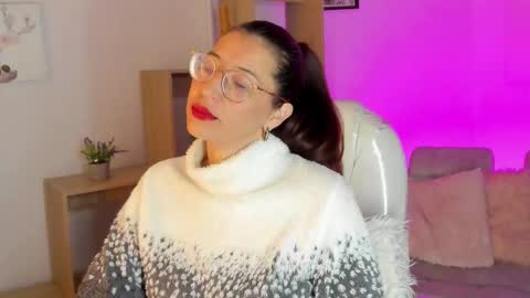 Antonella online show from 09-15-25, 12:38