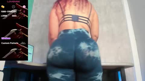 Snapshot of antonela85 chatting on 10-11-25, 03:43 antonella online show from 10-11-25, 03:43