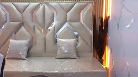 Antonela online show from 10-28-25, 12:52