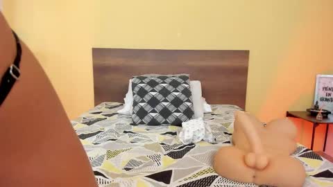 Antonela online show from 01-14-25, 07:06