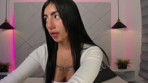 Antonella online show from 02-03-25, 07:18