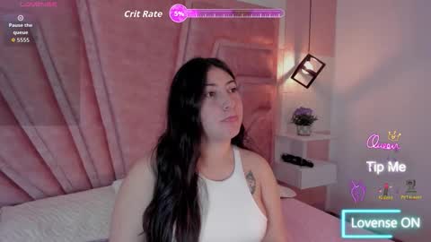 Snapshot of antonella_blue01 chatting on 03-12-26, 10:49 Antonella online show from 03-12-26, 10:49