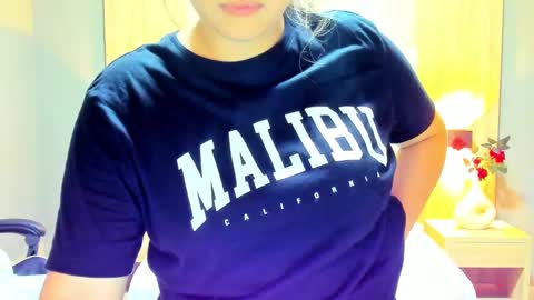 A N T O N E L L A  online show from 02-28-25, 12:54