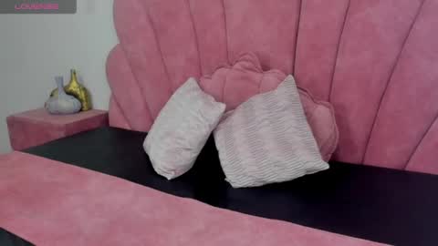 antonella_foxxxx online show from 04-15-26, 12:12