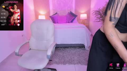  Antonella Grayy  online show from 09-18-25, 11:01