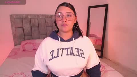 Antonella online show from 11-15-25, 02:20