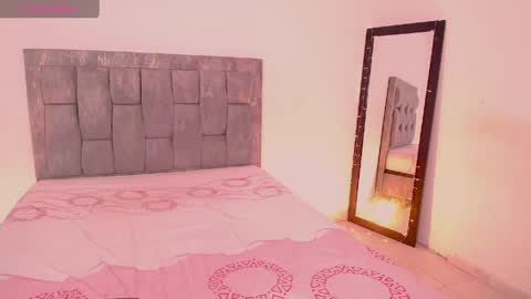 Antonella online show from 04-22-26, 11:39