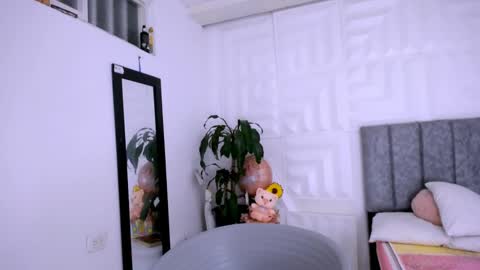 antonella online show from 02-04-25, 04:26