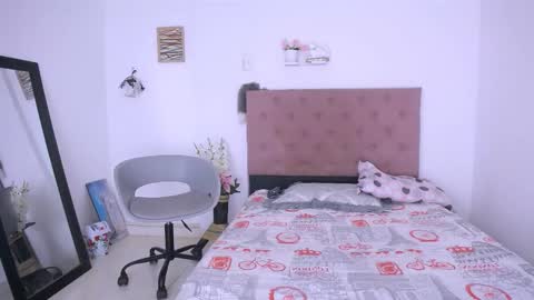 antonella online show from 09-09-25, 10:09