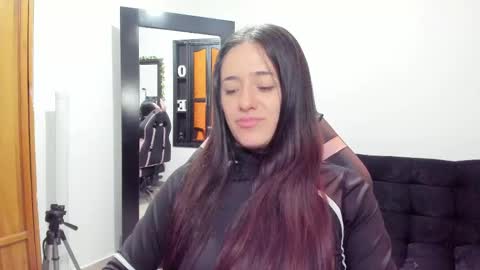 antonella  online show from 03-05-25, 05:39