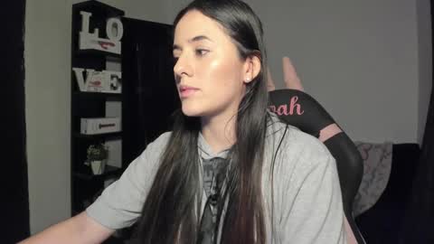 antonella  online show from 09-22-25, 07:49