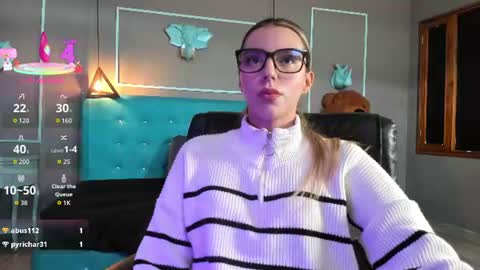 Valentina online show from 07-20-26, 06:32