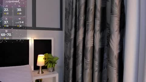  Antonellaa  online show from 12-24-24, 10:01