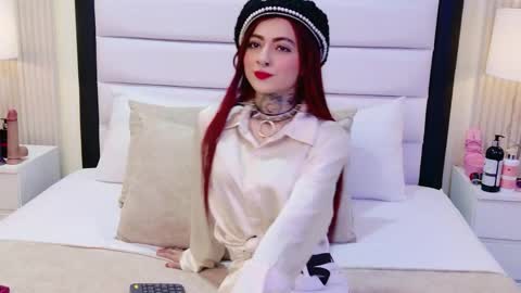 AntonellaEscudero online show from 04-15-26, 08:31