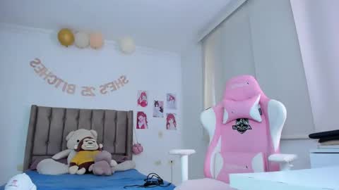 antonellagoddess online show from 03-12-25, 09:45