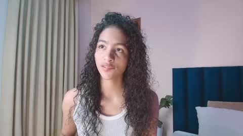 AntonellaHall  online show from 06-06-26, 01:00