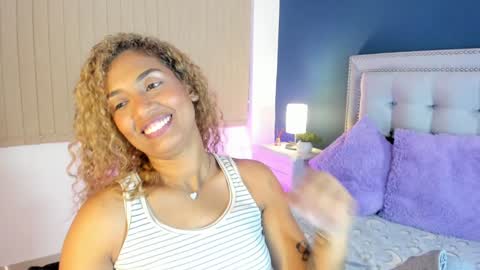 Sarah online show from 12-12-24, 05:04