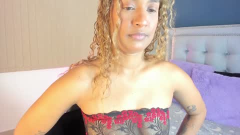 Sarah online show from 12-30-24, 02:08