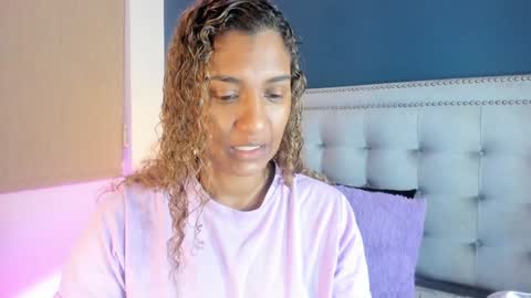 Sarah online show from 01-03-25, 01:25