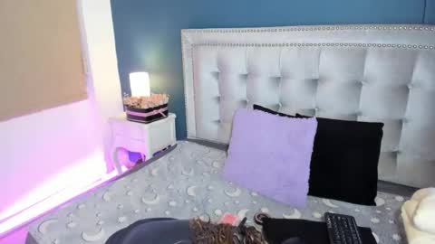 Sarah online show from 02-25-25, 12:45