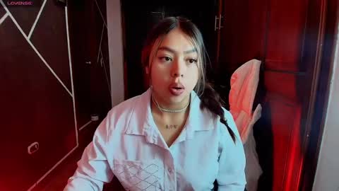 Snapshot of antonellarosss chatting on 03-12-25, 11:53 A N T O N E L L A online show from 03-12-25, 11:53