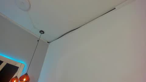 A N T O N E L L E  online show from 01-16-25, 11:15