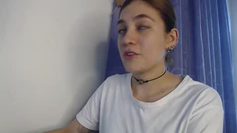 antonia0824 online show from 02-11-26, 03:00