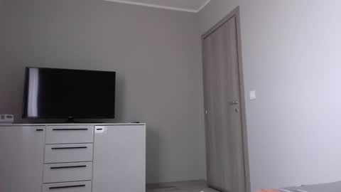 Antonia online show from 01-25-25, 08:10