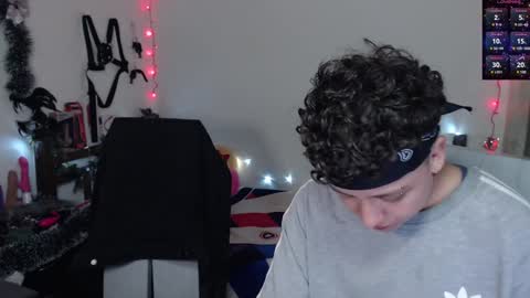 Snapshot of antonia_franco chatting on 12-15-24, 02:30 Antonia online show from 12-15-24, 02:30