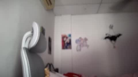 Snapshot of antoniabloom chatting on 01-08-26, 05:59 Antonia online show from 01-08-26, 05:59