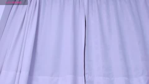 Snapshot of antoniart_ chatting on 12-09-24, 08:11 Antonia online show from 12-09-24, 08:11