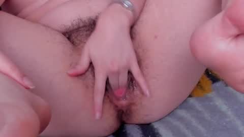 Snapshot of antoniart_ chatting on 02-17-25, 05:58 Antonia online show from 02-17-25, 05:58