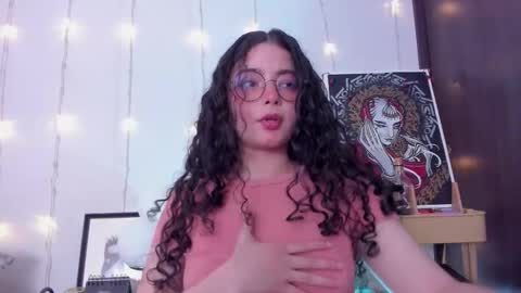 Snapshot of antoniart_ chatting on 09-22-25, 01:51 Antonia online show from 09-22-25, 01:51