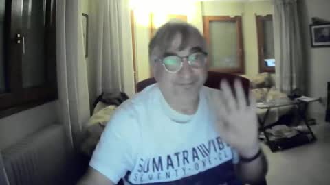 Snapshot of antonio2605 chatting on 12-03-24, 07:00 Antonio online show from 12-03-24, 07:00