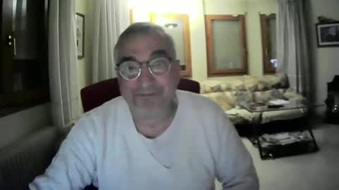 Snapshot of antonio2605 chatting on 01-03-25, 06:35 Antonio online show from 01-03-25, 06:35