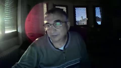 Snapshot of antonio2605 chatting on 01-19-25, 07:57 Antonio online show from 01-19-25, 07:57