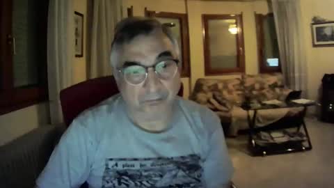 Snapshot of antonio2605 chatting on 01-26-25, 04:30 Antonio online show from 01-26-25, 04:30