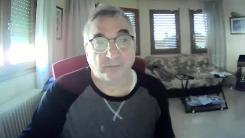 Snapshot of antonio2605 chatting on 02-06-25, 02:48 Antonio online show from 02-06-25, 02:48