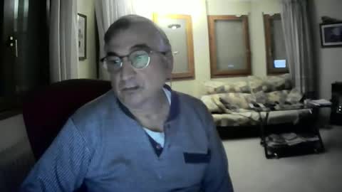 Snapshot of antonio2605 chatting on 03-07-25, 11:16 Antonio online show from 03-07-25, 11:16