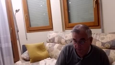 Snapshot of antonio2605 chatting on 11-05-25, 02:33 Antonio online show from 11-05-25, 02:33