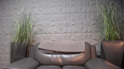 HI My name is Antonio online show from 12-28-24, 07:54