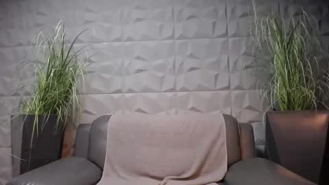 HI My name is Antonio online show from 12-29-24, 11:08