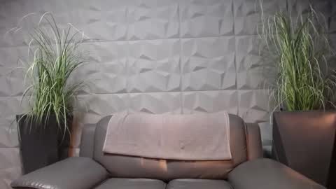 HI My name is Antonio online show from 01-04-25, 07:55