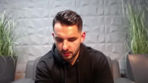 HI My name is Antonio online show from 02-11-25, 08:10