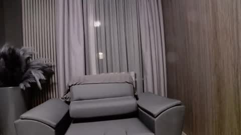 HI My name is Antonio online show from 04-11-26, 06:56