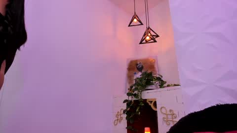 Snapshot of antonnella_lopez chatting on 12-26-24, 04:14 Anto  online show from 12-26-24, 04:14